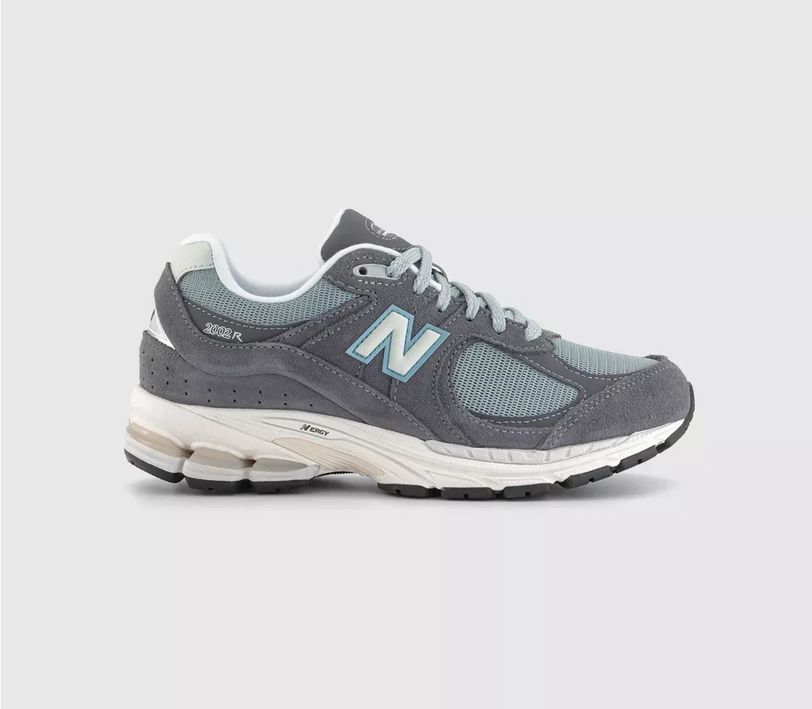 2002 Trainers