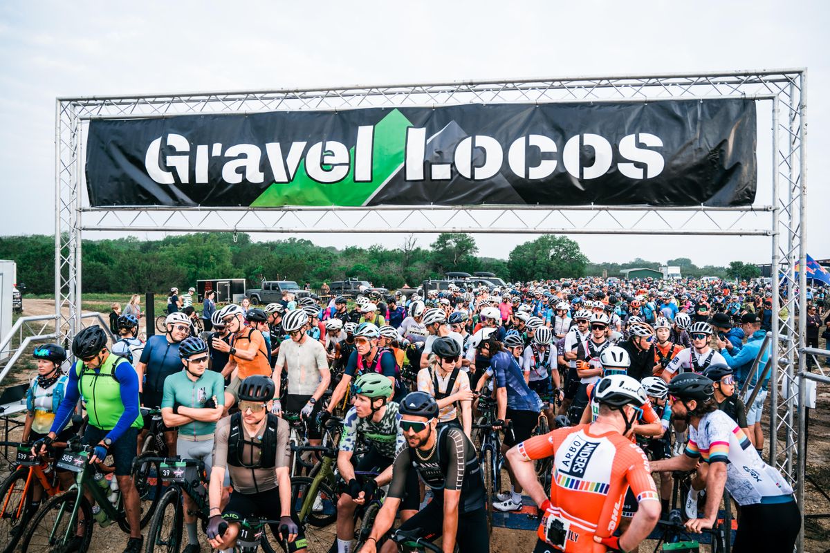 Gravel Locos start