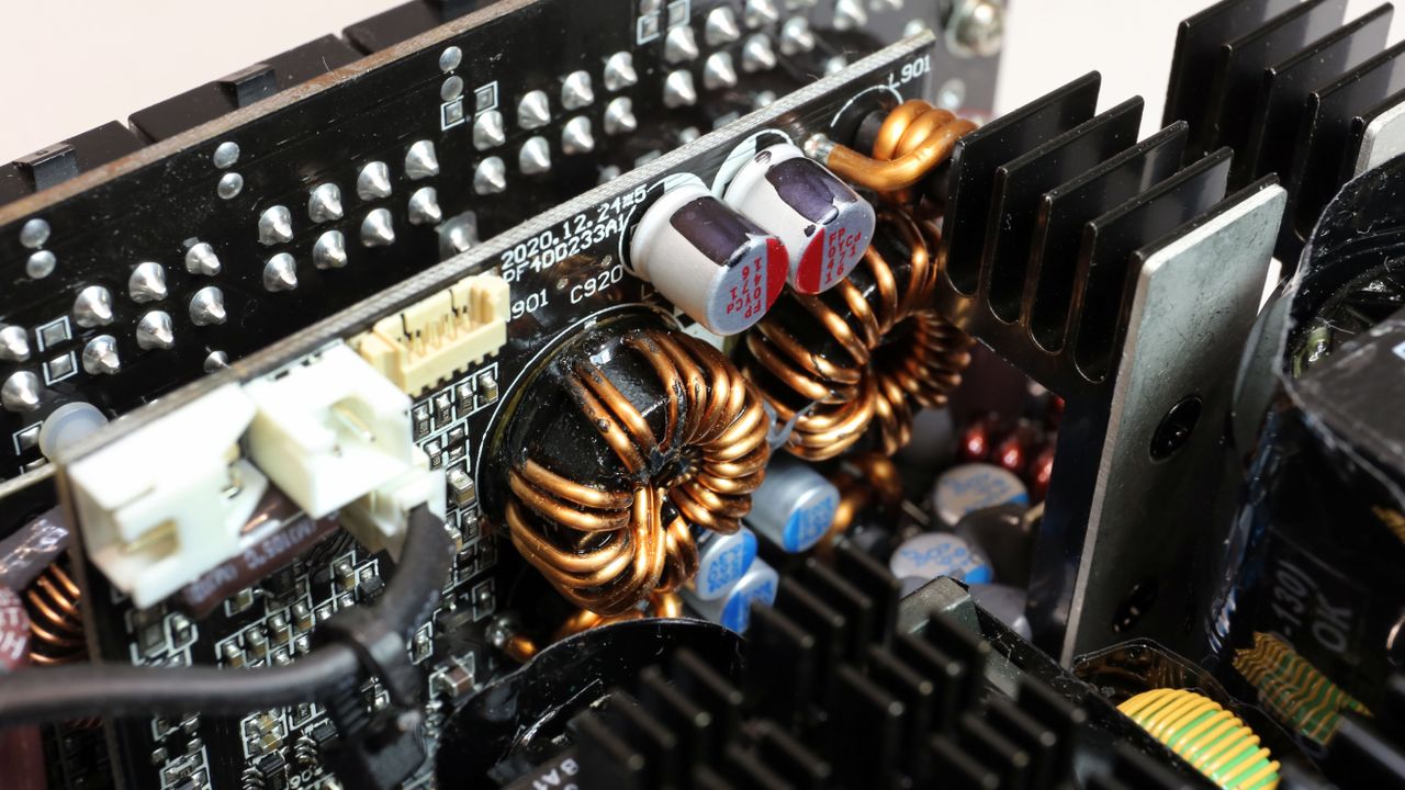 EVGA 750 G6