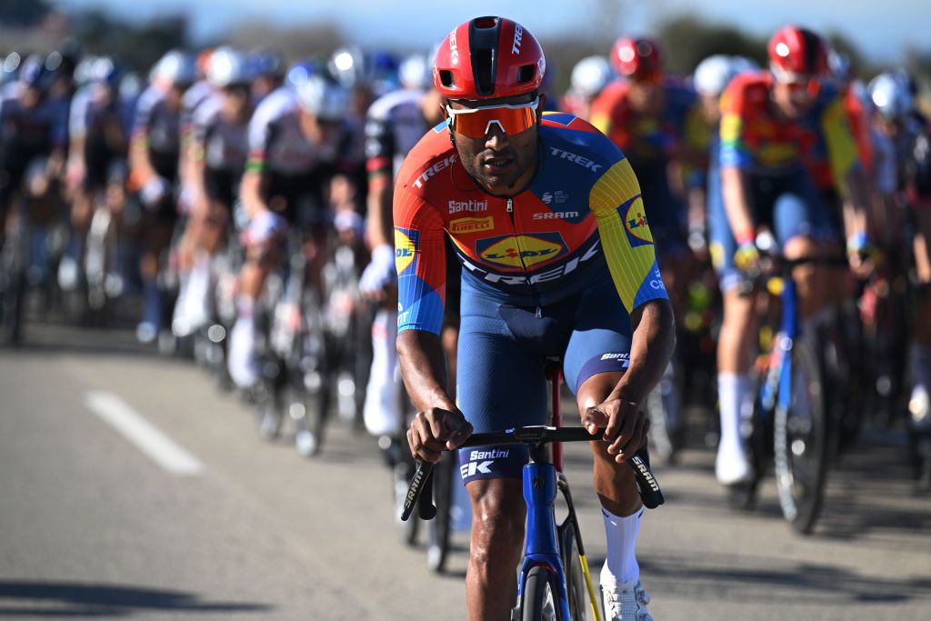 VALENCIA SPAIN FEBRUARY 09 Amanuel Ghebreigzabhier of Eritrea and Team Lidl Trek competes during the 76th Volta a la Comunitat Valenciana 2025 Stage 5 a 1042km stage from Alfafar to Valencia on February 09 2025 in Valencia Spain Photo by Szymon GruchalskiGetty Images