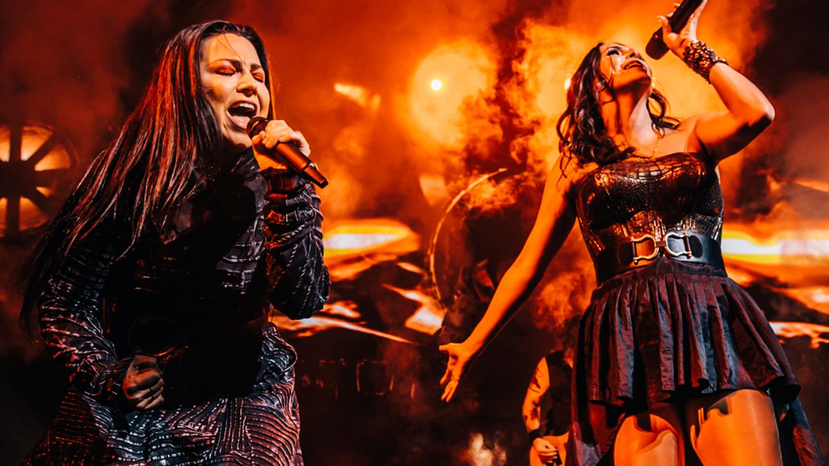 Within Temptation live in 2022 with Amy Lee