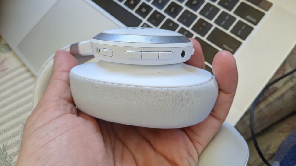 JBL Live 660NC review | Tom's Guide