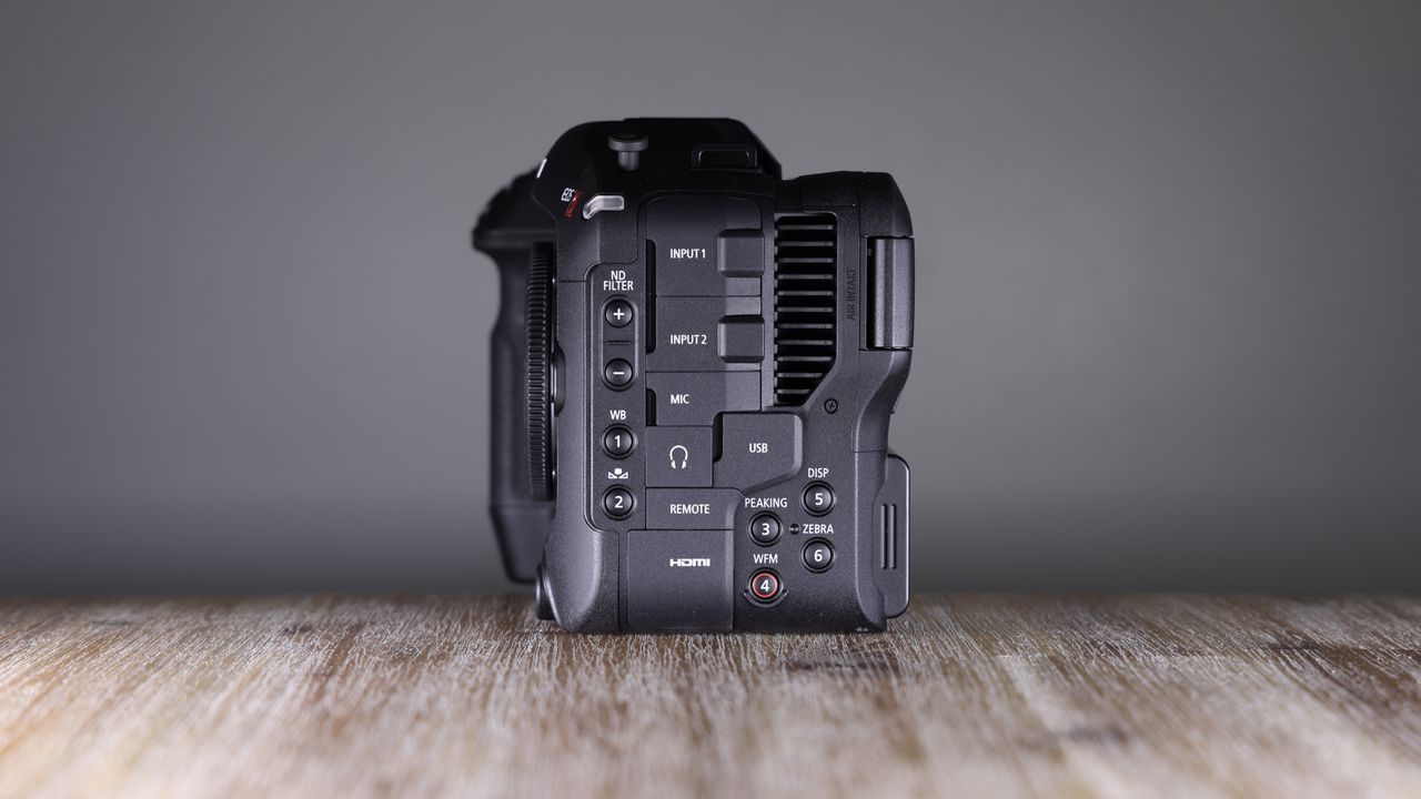 Canon EOS C70