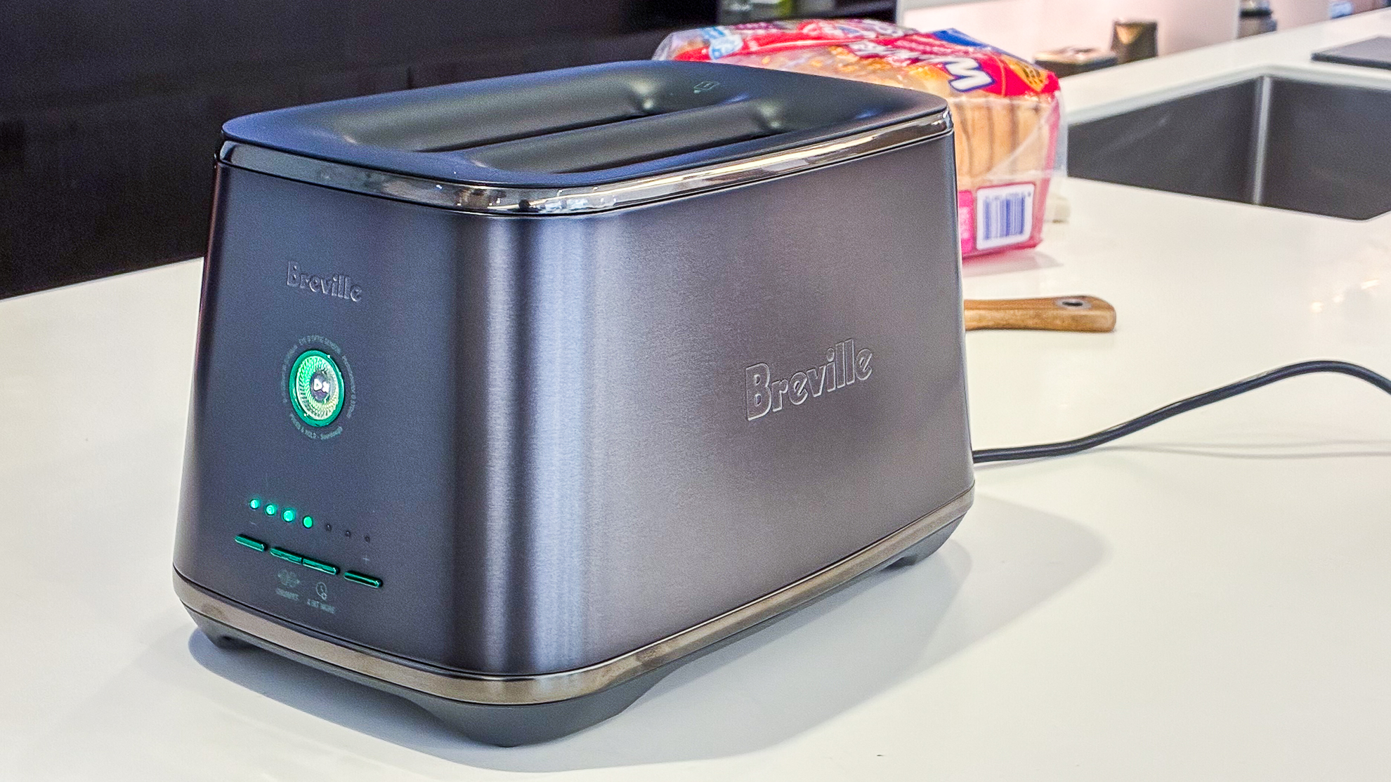 Two-slice Breville Eye Q toaster on a countertop