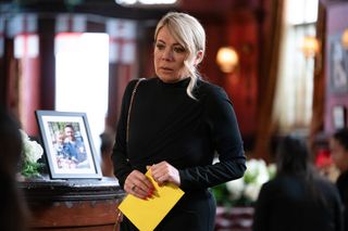 Sharon Watts in the Queen Vic wearing black for the funeral