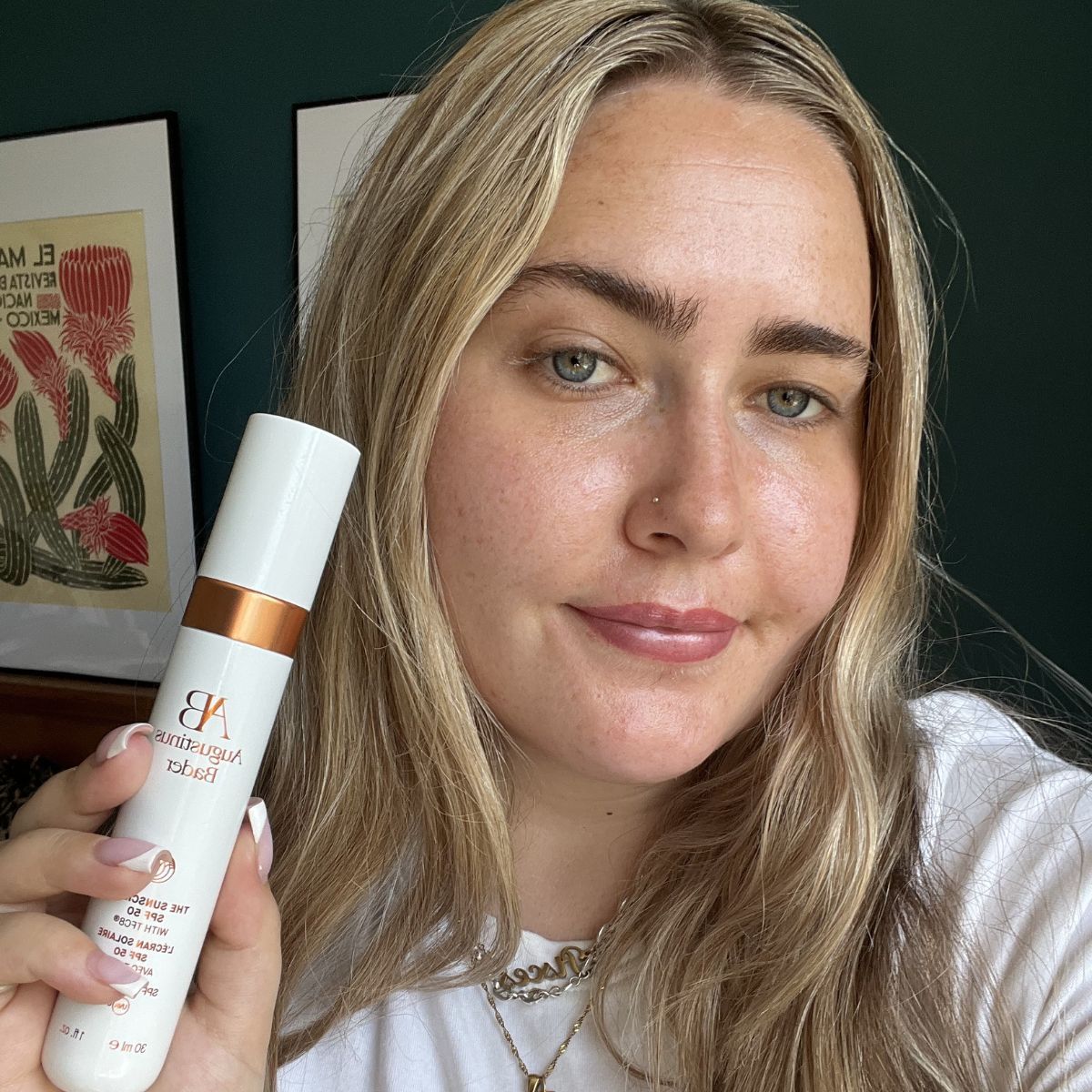 Amelia wearing Augustinus Bader the Sunscreen Spf50
