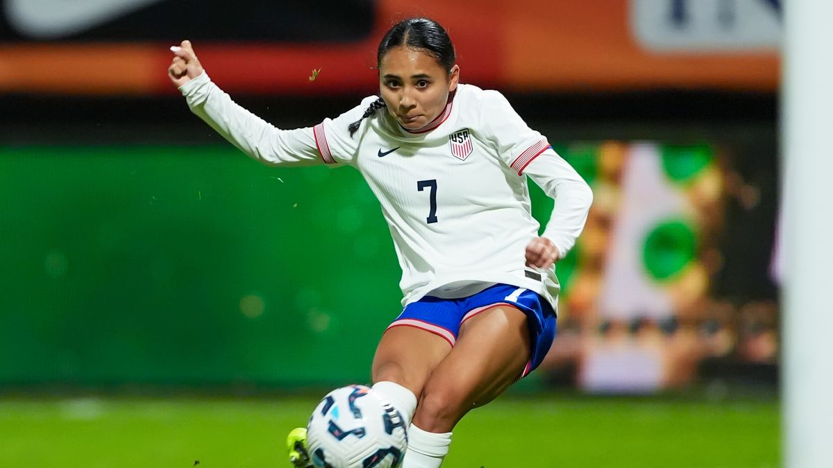 Alyssa Thompson of USA shoots the ball during an the international friendly women&#039;s soccer match in the build up to watching the SheBelieves Cup 2025