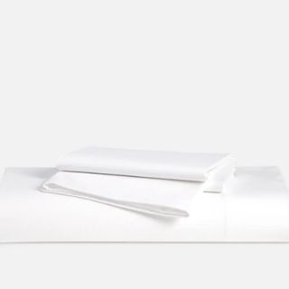 Luxe Sateen No Flat Sheet Set against a white background.
