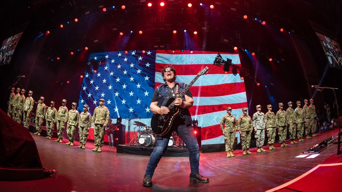 Neal Schon performs live