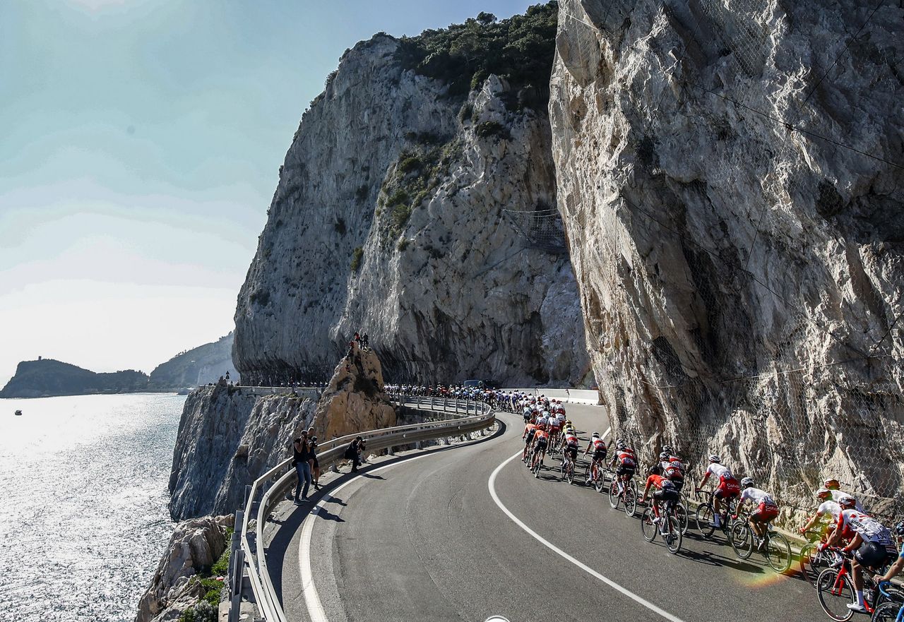 The race winds its way along the coast
