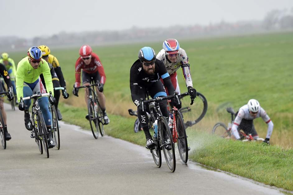 Gert Steegmans heads for the canal at Gent-Wevelgem
