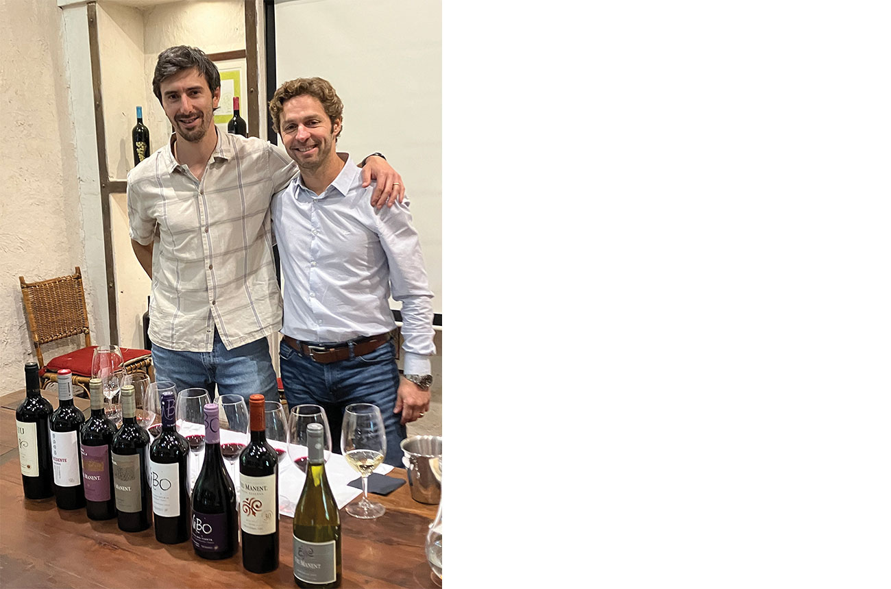 From left: Carlos Olivares and Patricio Celed&amp;oacute;n