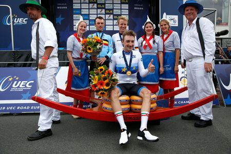 Elia Viviani won the ultimate prize, wheels of cheese