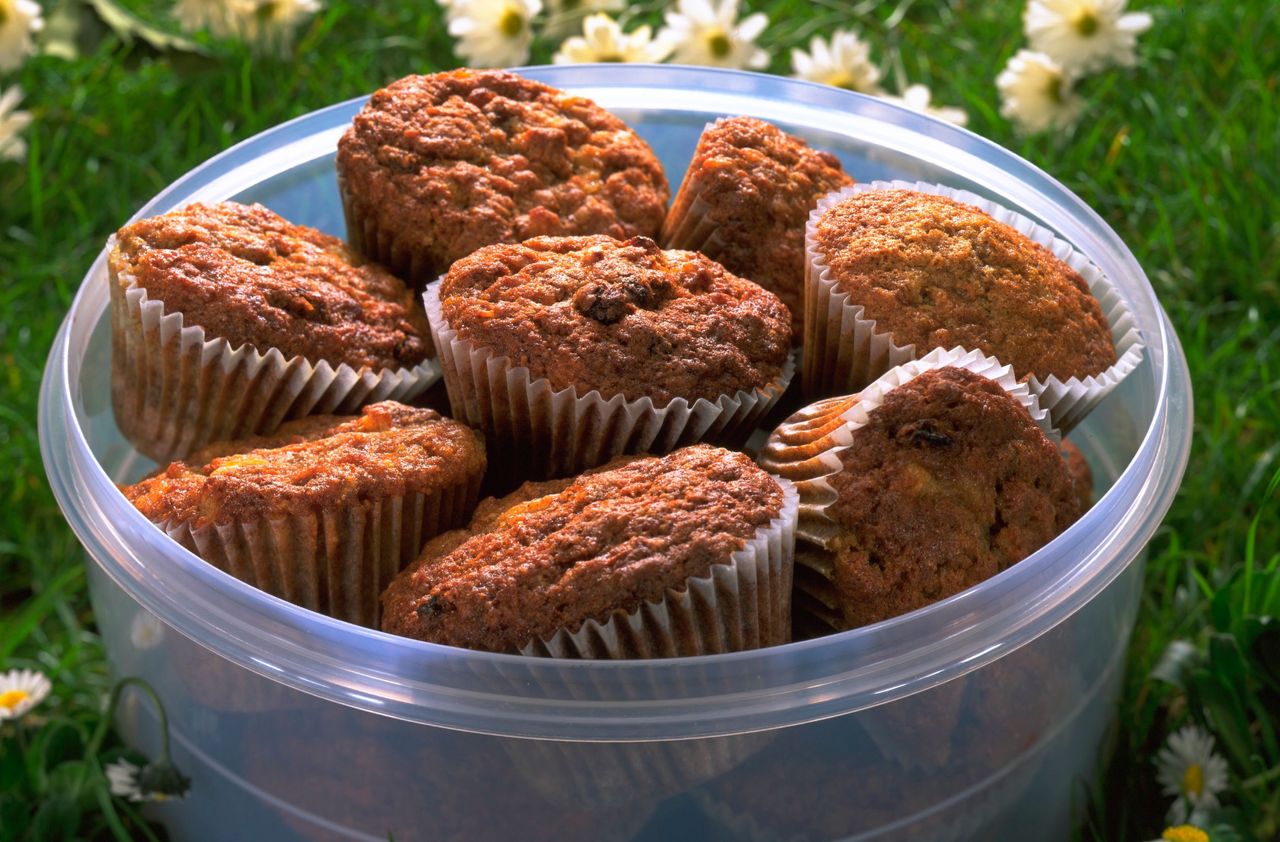 Carrot and raisin muffins