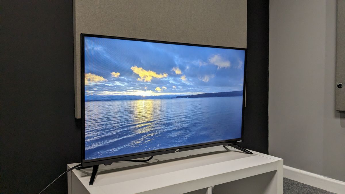 JVC LT-32CR230 review: a budget TV that’s ideal for your spare room ...