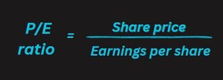 chart spelling out the calculation for the price-to-earnings ratio