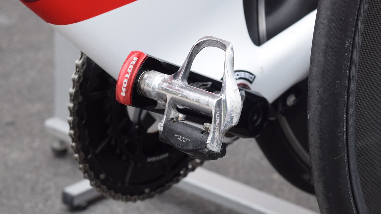 Shimano Dura-Ace 7800 series pedals still getting used in the WorldTour