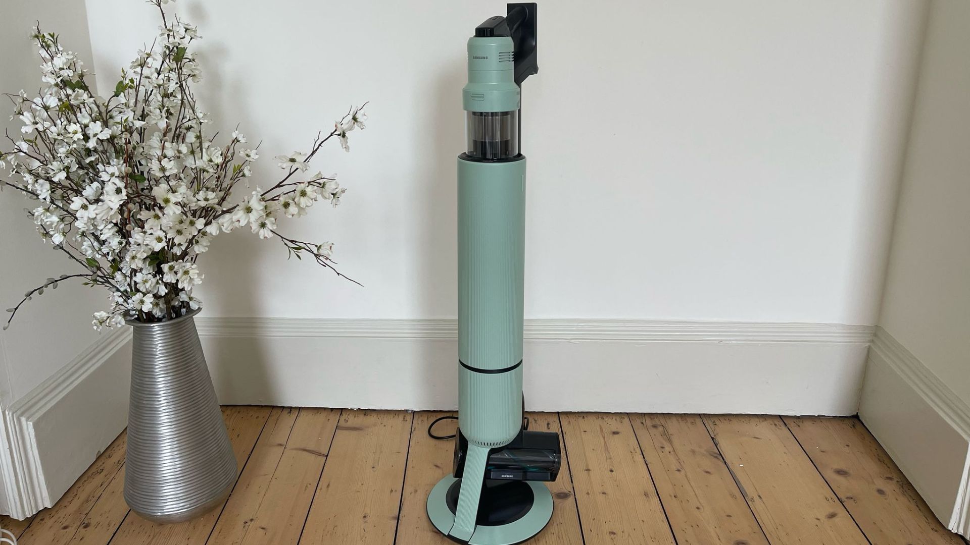 Samsung Bespoke AI Jet Ultra Vacuum in its stand