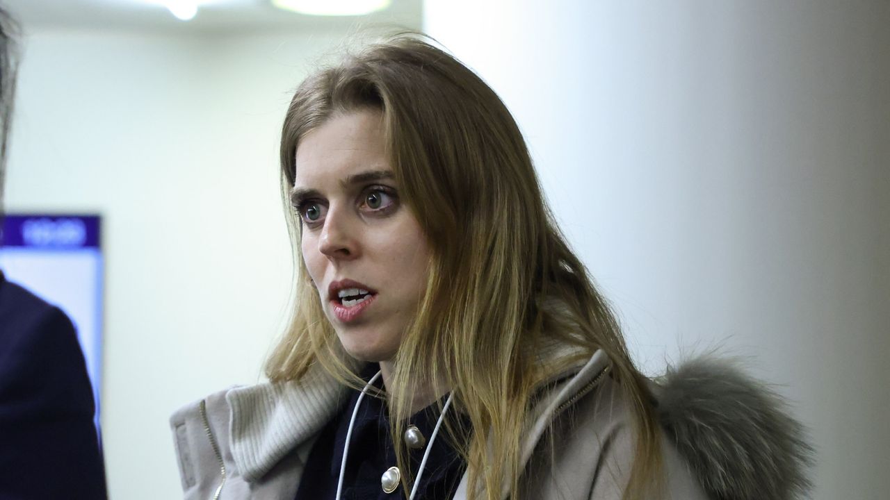 Princess Beatrice&#039;s oversized parka in the perfect shade of cream with a fluffy trimmed hood is the perfect winter investment