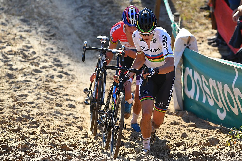 Mathieu van der Poel (Ned) Beobank-Corendon and Wout Van Aert (Bel) Crelan-Vastgoedservice