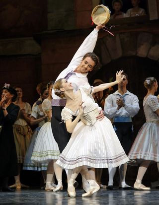 Ulrik Birkkjaer and Susanne Grinder in Napoli © Costin Radu