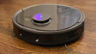 Ecovacs Deebot Ozmo T8 review