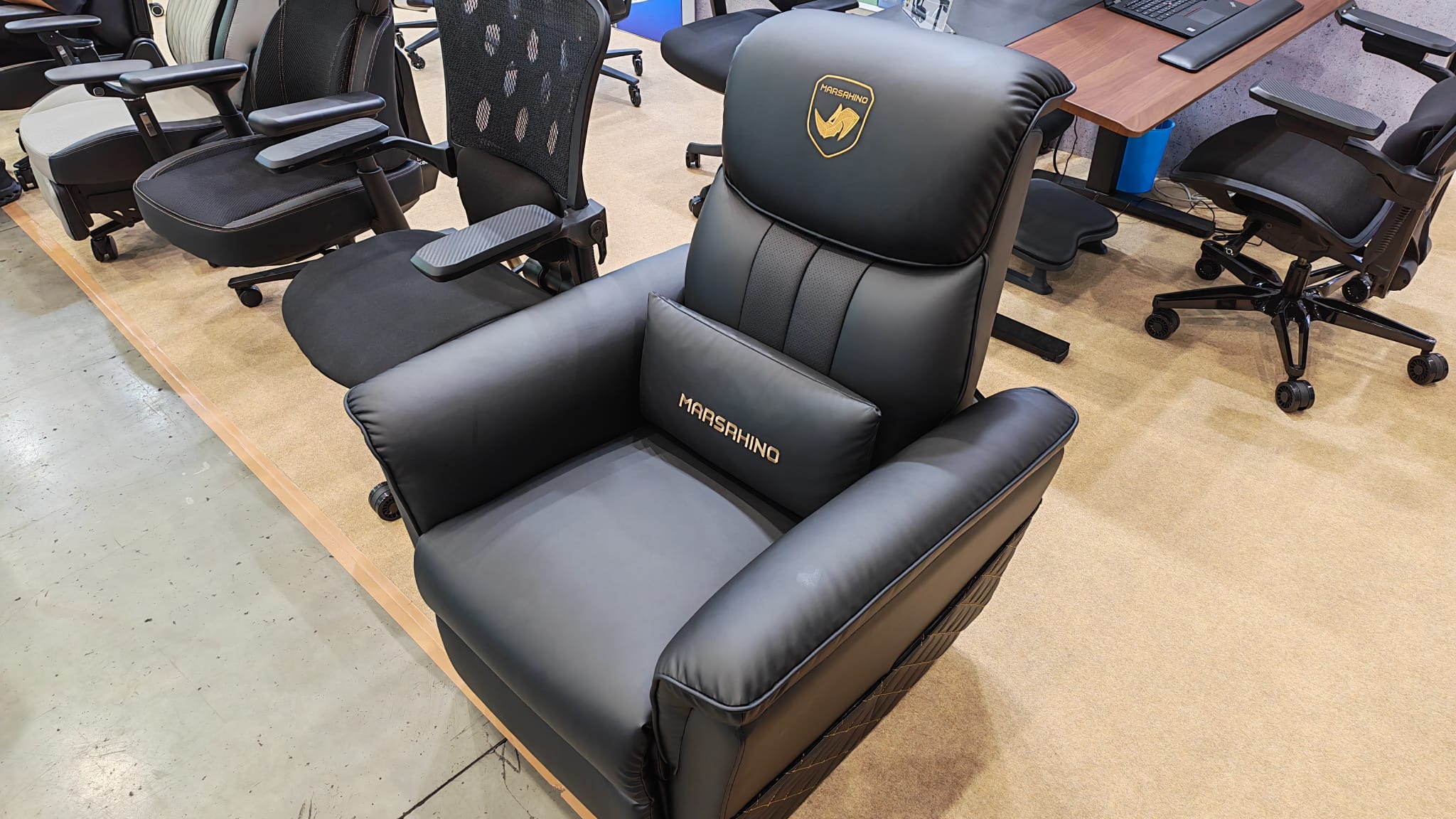 The MarsRhino gaming couch
