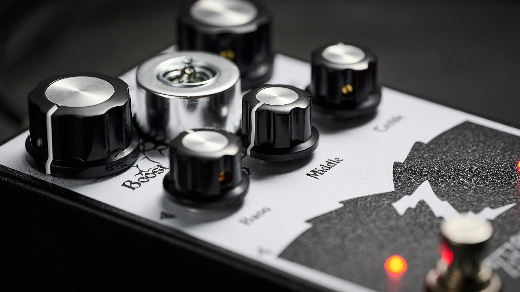 EarthQuaker Devices ZEQD-Pre Analog Tube Preamp