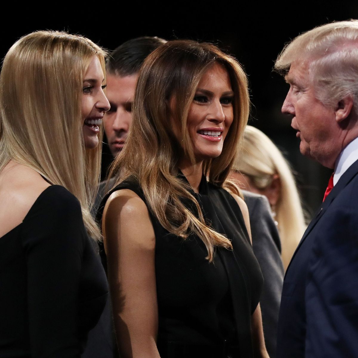 Melania Trump Wears Another Pussy Bow Blouse To Final Debate Marie Claire 7224