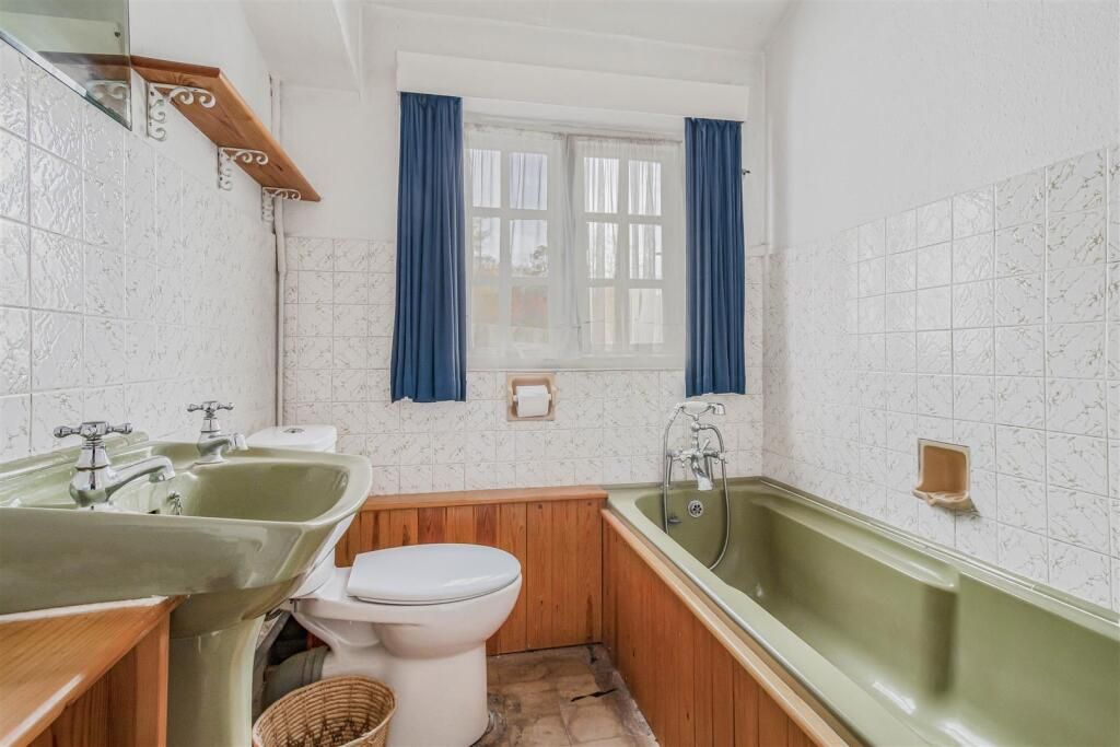 Priory Cottage property listing pictures