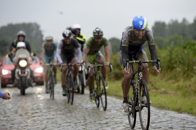 Jens Keukeleire (Orica Green Edge) led the line for his team