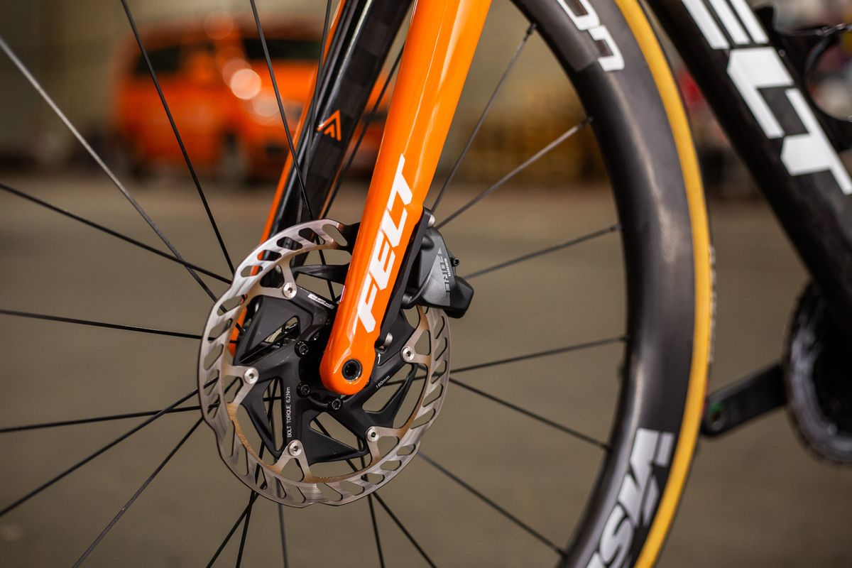 Rally Cycling's Felt AR