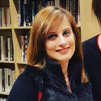 Alia Waheed's avatar