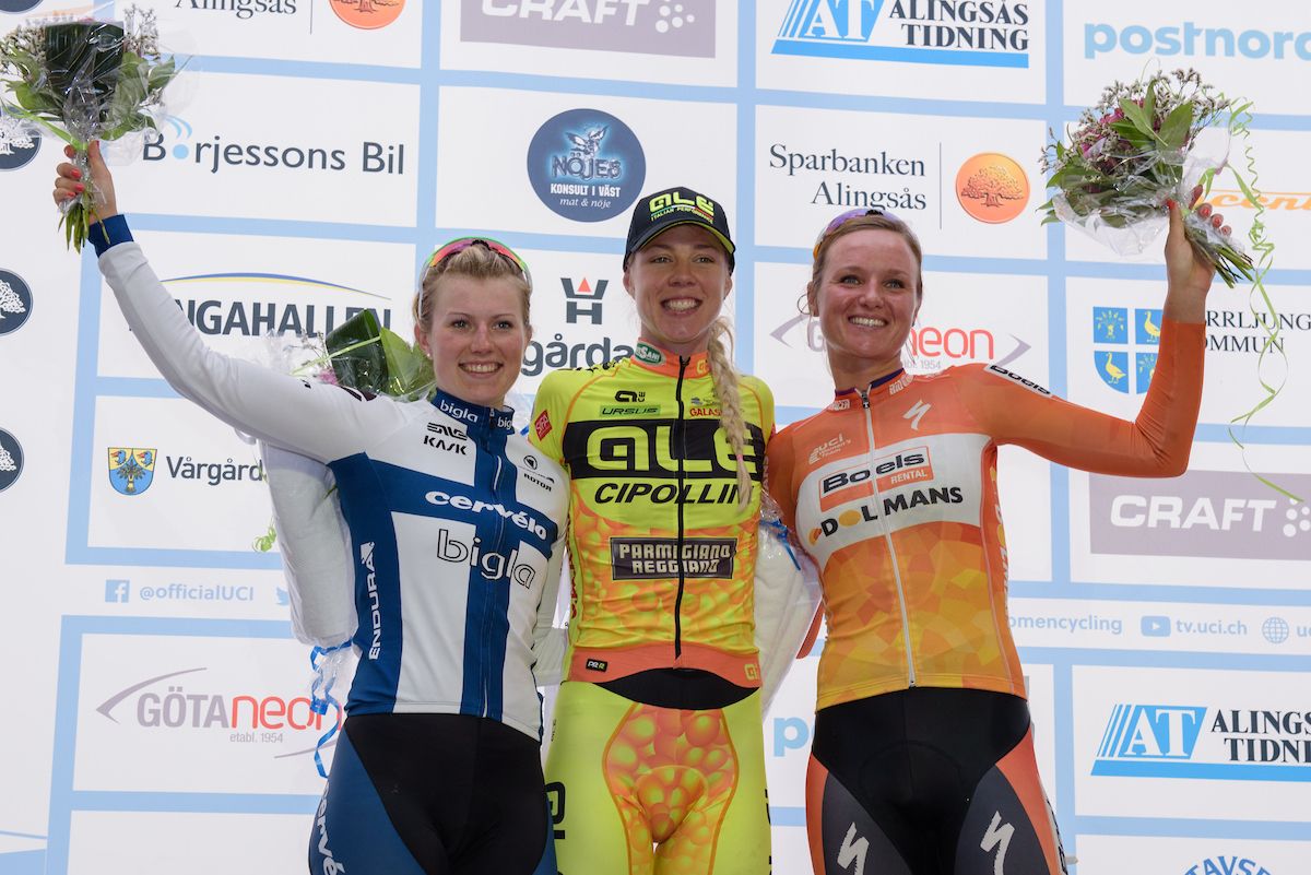 Top three: Emilia Fahlin, Lotta Lepist&ouml; and Chantal Blaak at the 141 km road race of the UCI Women's World Tour's 2016 Crescent V&aring;rg&aring;rda