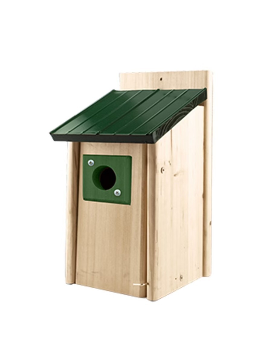WoodLink, Winter Nesting Bird House