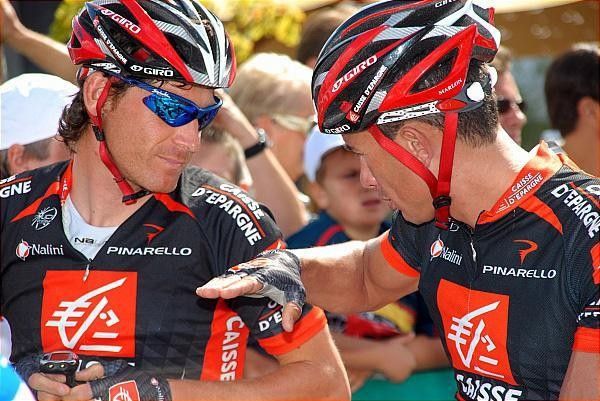 Jose Ivan Gutierrez (Caisse d'Epargne) is still within a shot of the overall.