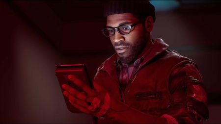 Silent Hill: Townfall - Simon Ordell holding the portable CRTV