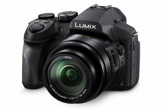 best camera under$500 : Panasonic FZ300