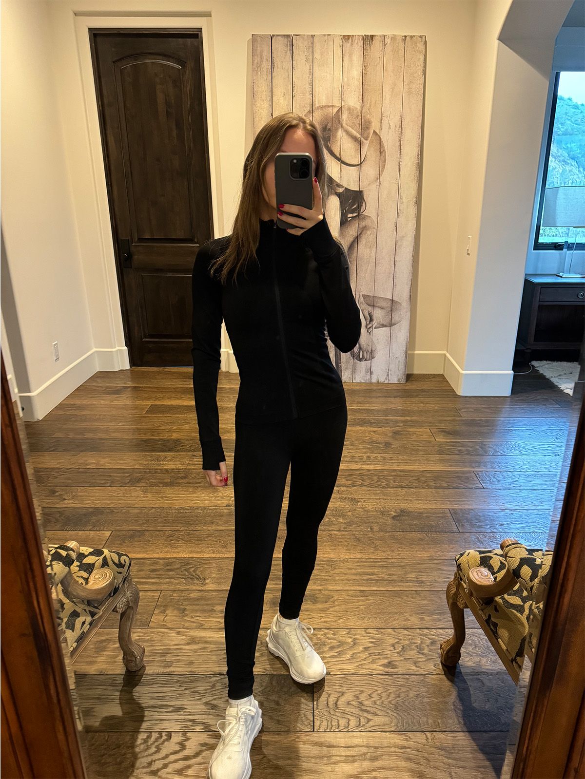nikki wears adanola leggings