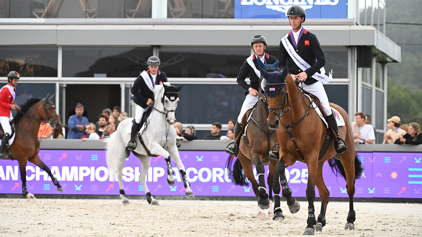 The British team on their lap of honour after winning team silver in Spain.