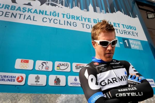 Tyler Farrar (Garmin-Cervelo) awaits the stage