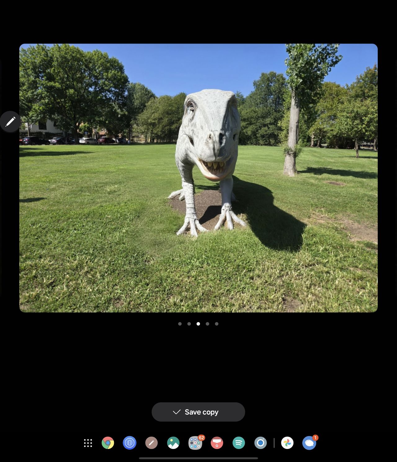 Using Sketch to Image to draw a dinosaur in a park