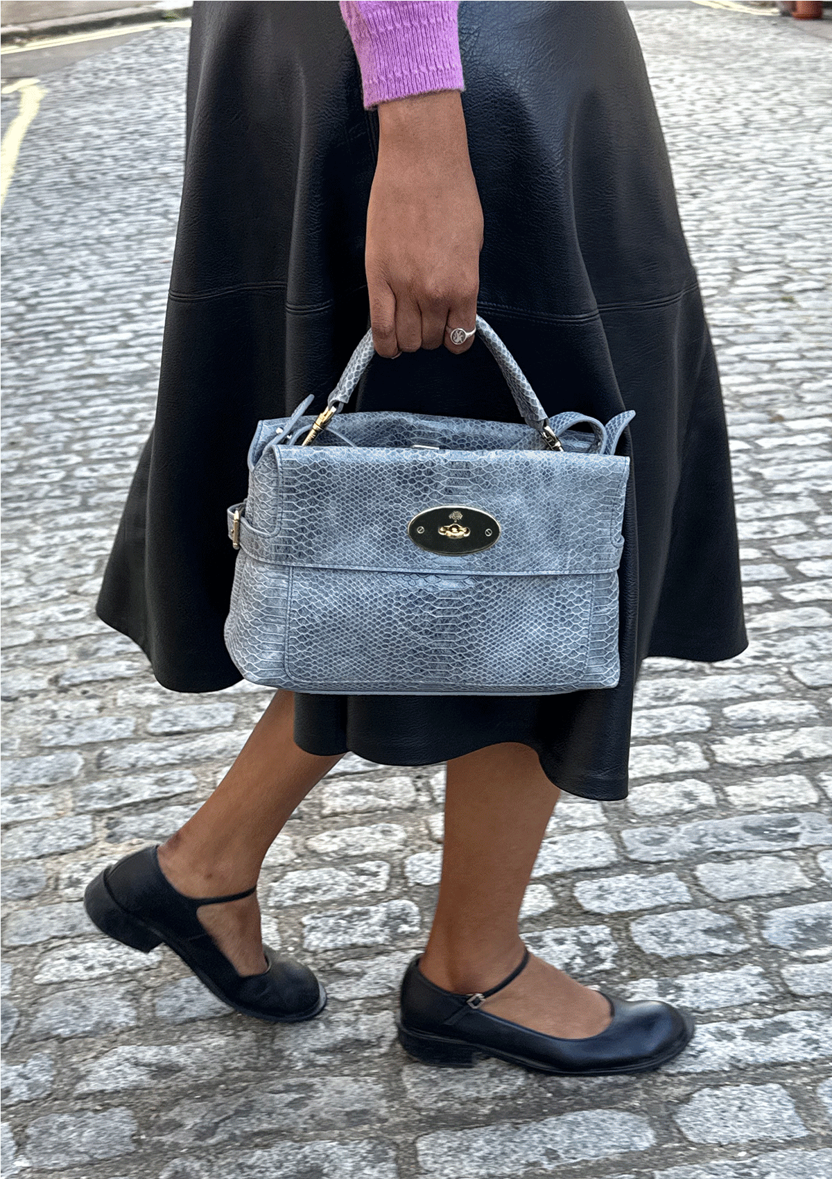 A fashion editor styles the new Mulberry Stevie bag