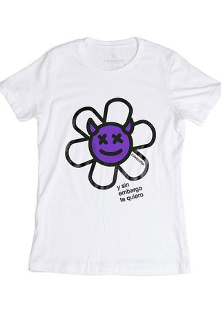 T shirt with flower