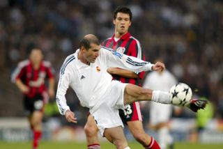 Champions League Zinedine Zidane 2002 final between Real Madrid and Bayer Leverkusen