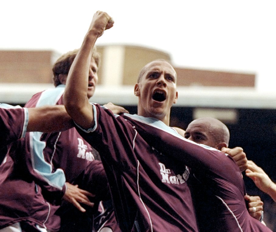 FFT384.feat_bitspecial.gettyimages_1241229