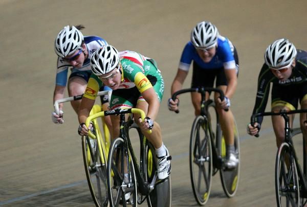 Goss was dominant throughout the women's points race