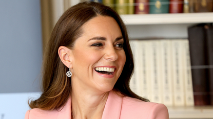 Kate Middleton pink blazer