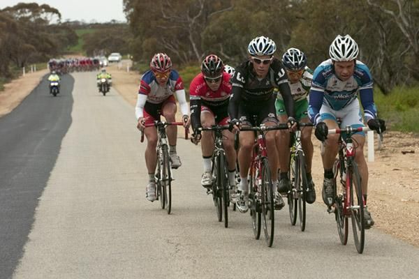 The peloton had the leading bunch in their sights as the race closed in on the finish in Nyah West.