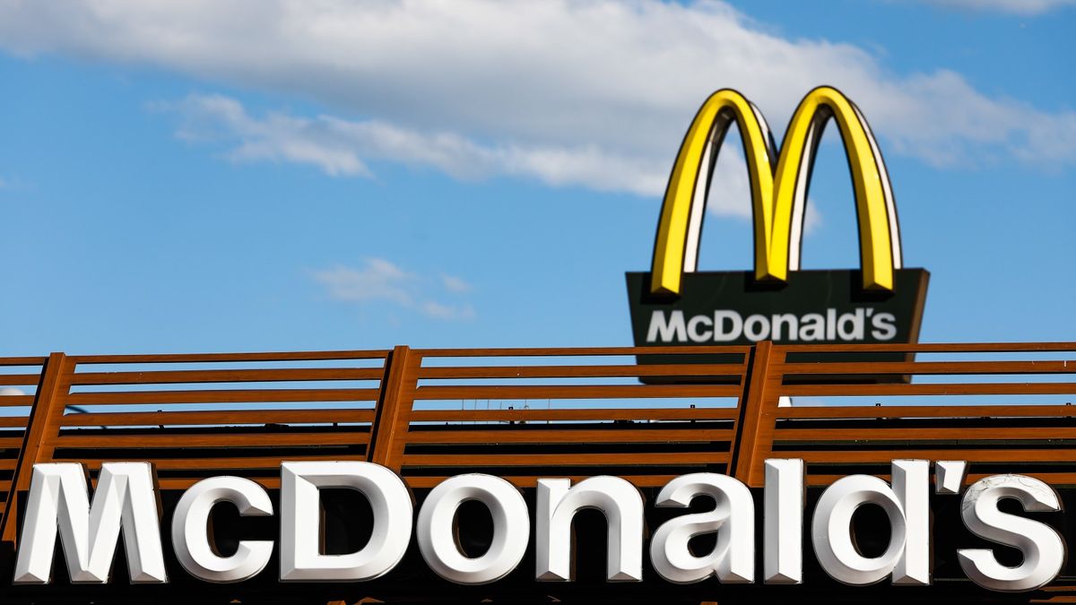 McDonald's customers devastated 'nationwide shortage' of chicken